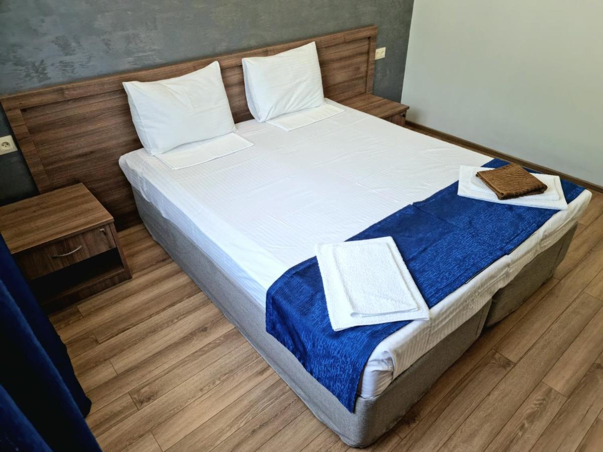 Nobi Guest House Gagra Exterior foto
