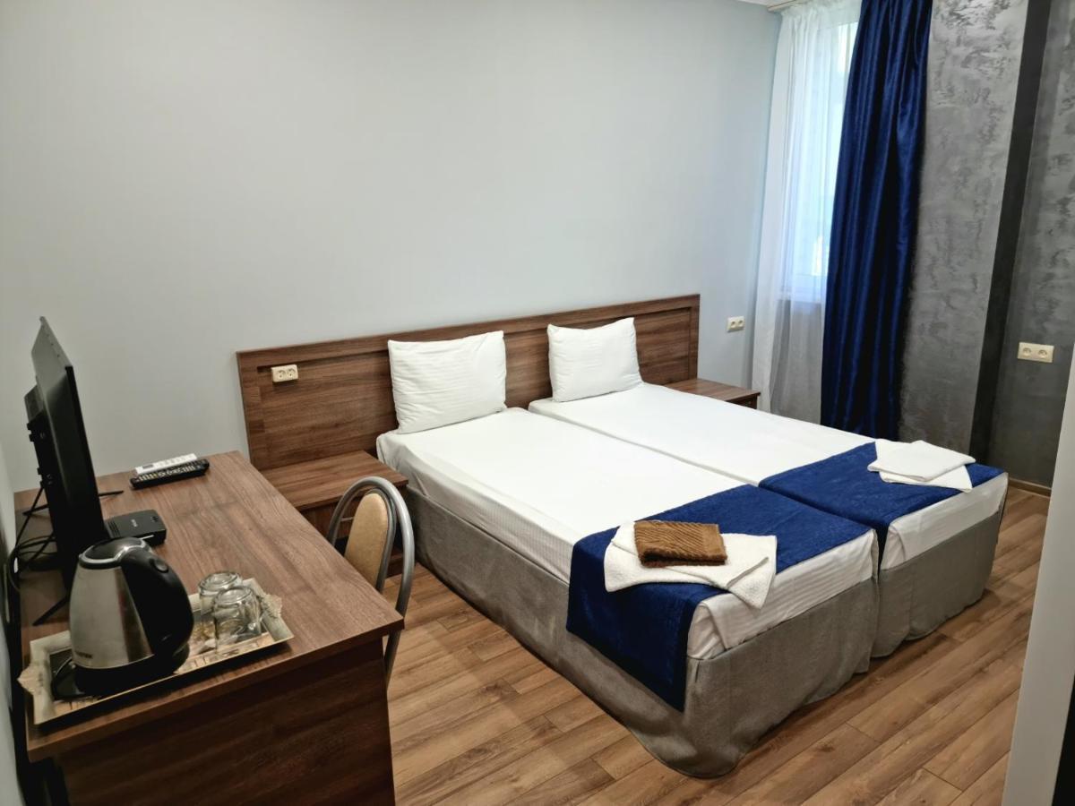 Nobi Guest House Gagra Exterior foto